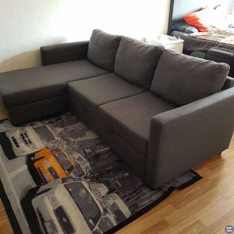 Divansoffa 3sits och soffbord