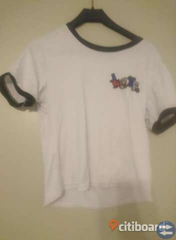 T shirt