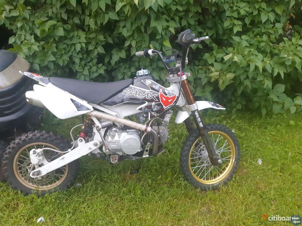 Fiddy Tws 125