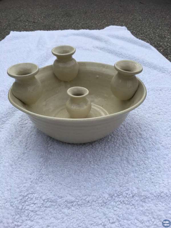 Skål i keramik med ljusstake