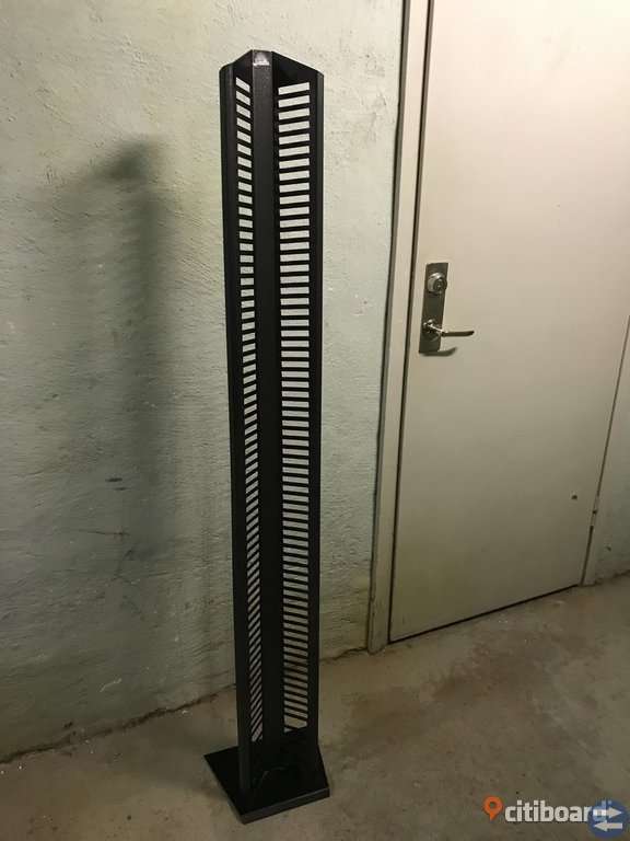 CD hylla i metall, CD Tower.