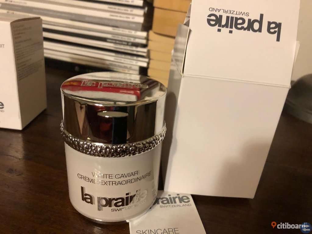 La Prairie white caviar creme extraordinarie
