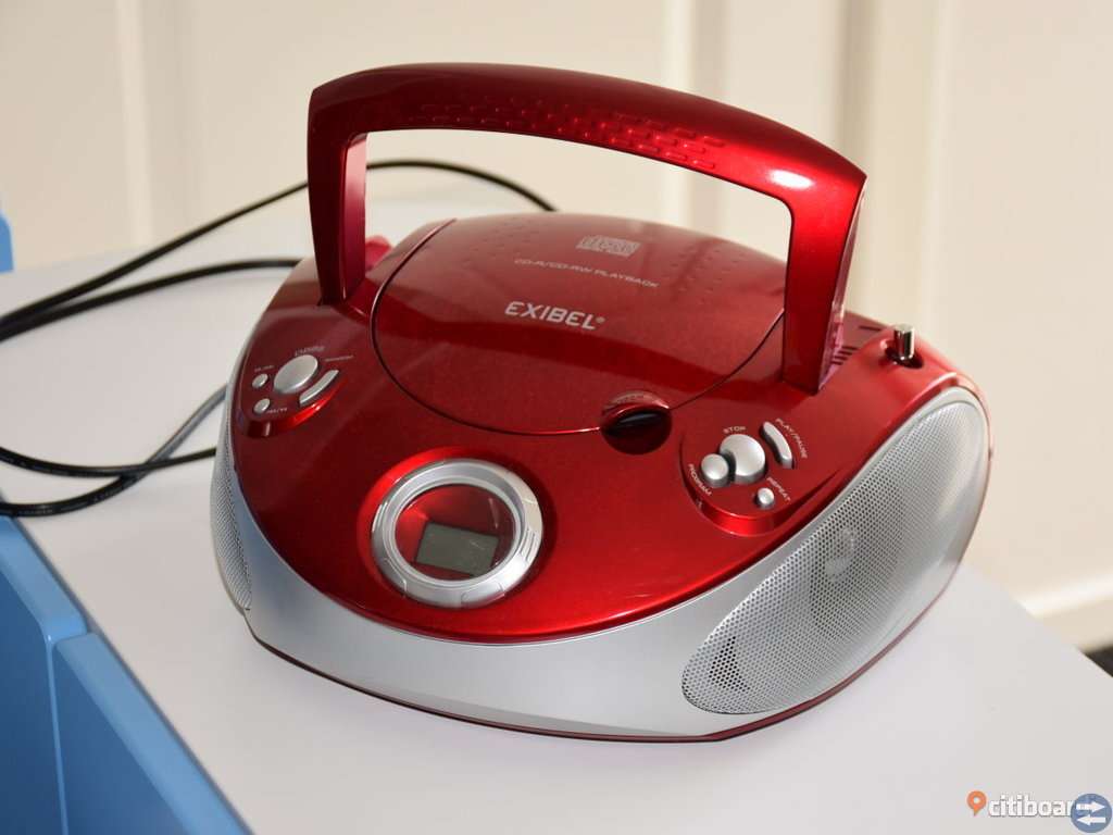 Portabel CD-spelare röd med AM/FM-radio Exibel