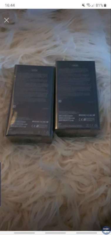 2 st iphone 8 64 gb grå