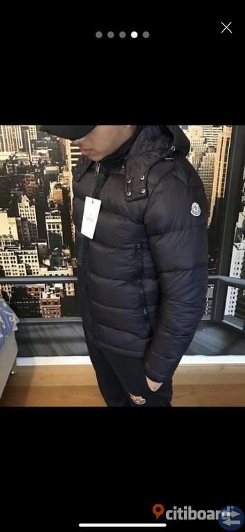 Moncler jacka Eskilstunatorget.se Annonsera gratis på moncler dunjacka citiboard.se