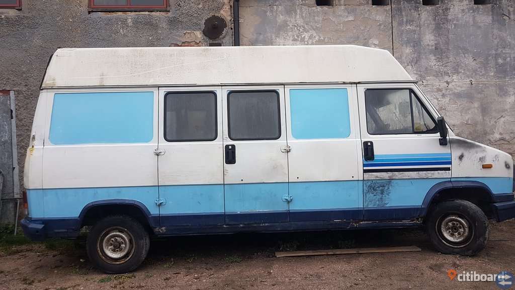 Kaross peugeot j5