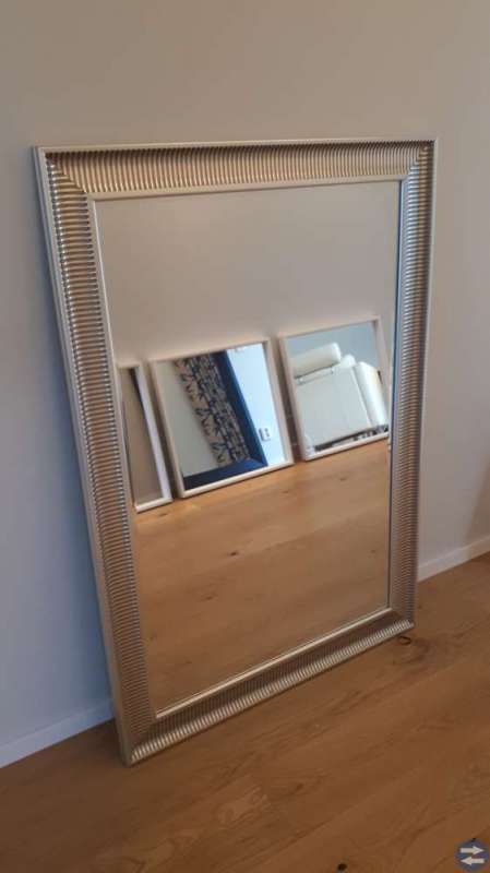 Spegel 90x130 IKEA silver/guld - Ljungbytorget.se - Annonsera gratis på ...