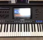 Yamaha Genos Keyboard